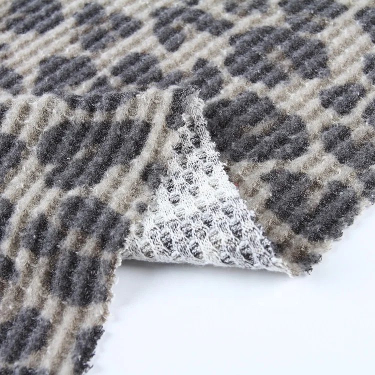 10 years experience supplier wholesale soft touch leopard print hacci brushed rib knit fabric