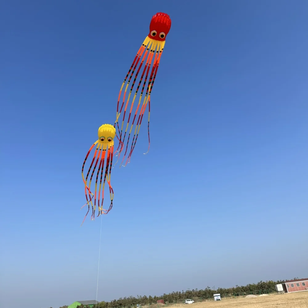 Easy to Fly Parent Child Interaction Octopus Kite in the Breeze 3D Soft Kite Skeletonless 15m Animal Tear Resistant Kite