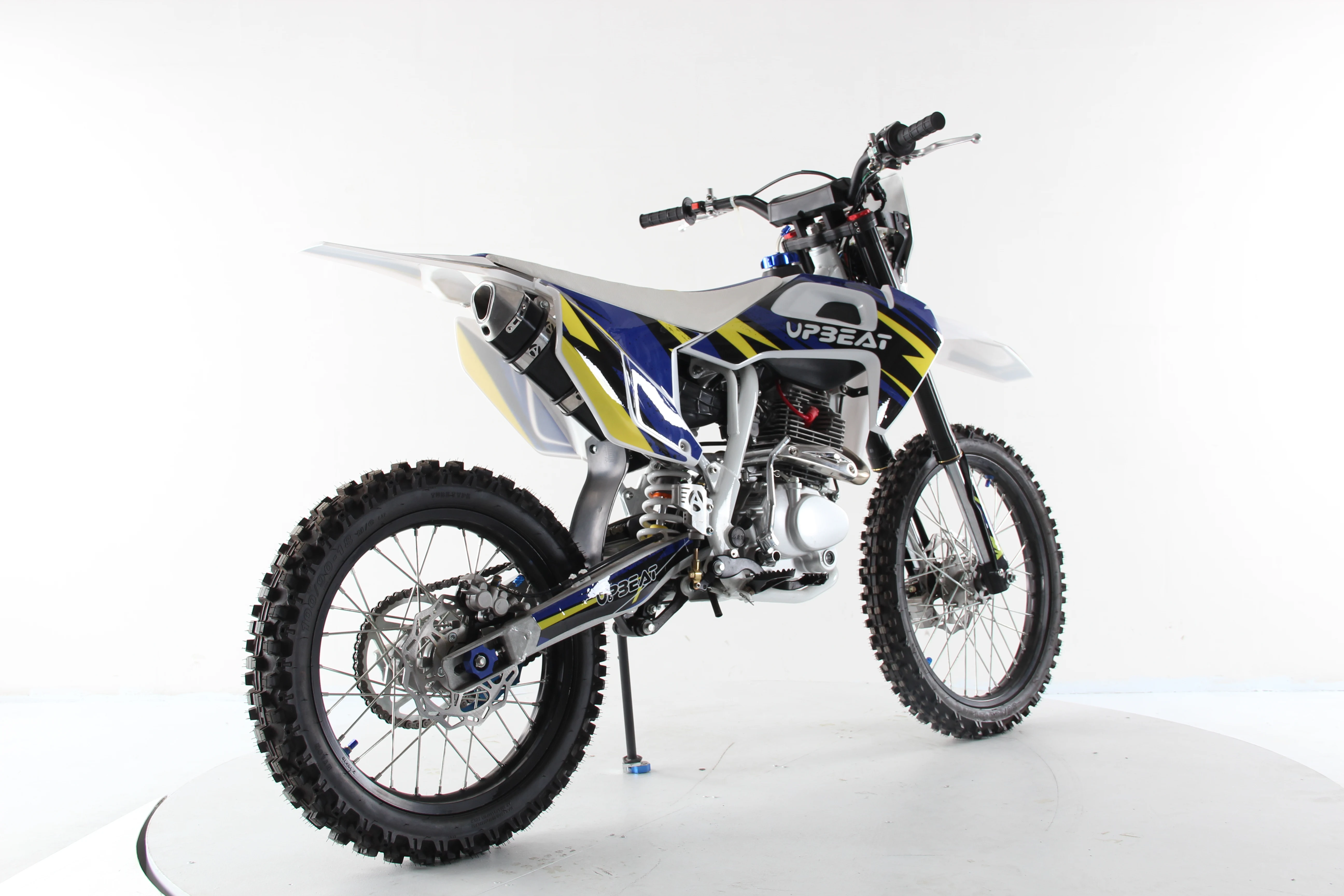 Upbeat 2024 new Professional Motocross Endure cool-looking Dirt Bike 250cc Pit Bike