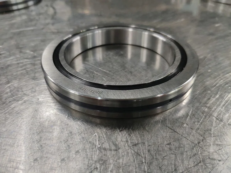 HONB make CRBH25025 high speed inner ring rotation slewing ring cross roller bearing
