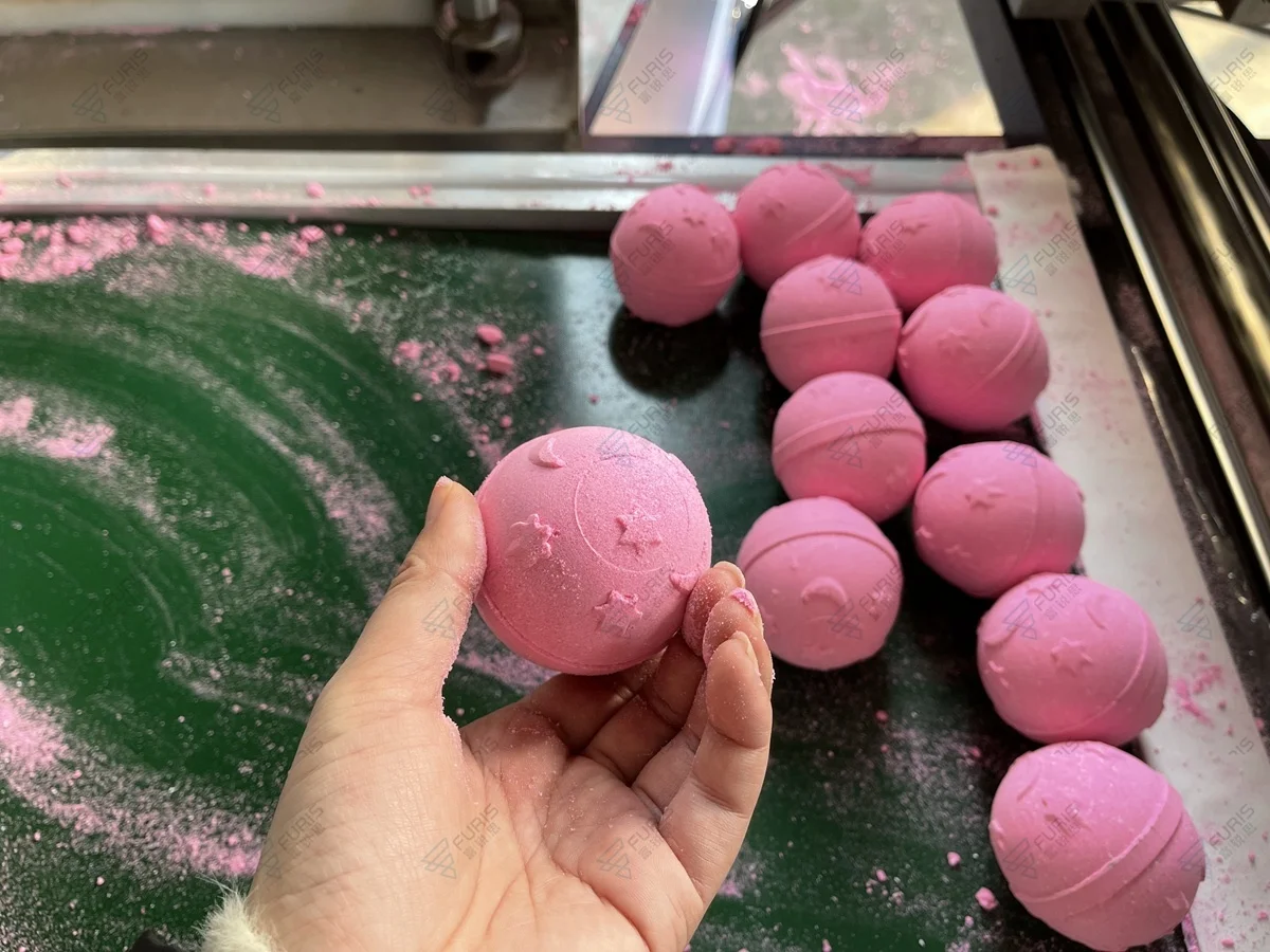 USA Popular Therapy Bombs Aromatherapy Press Machine Bath Bomb Ball Making Machine