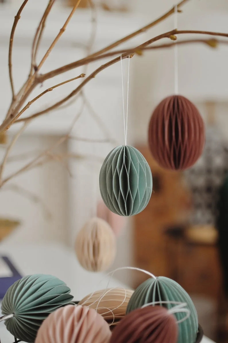 Popular Window Display decoration Paper Ornaments Christmas tree decoration for Home Christmas Paper baubles Easter Egg