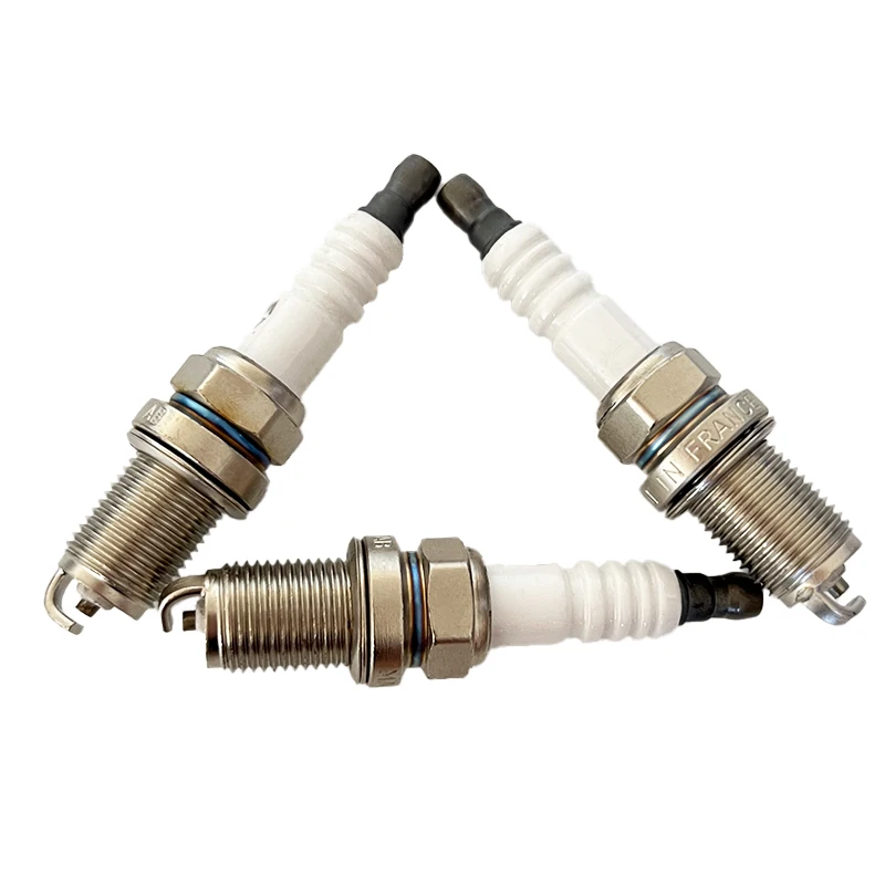 90919-01230 Spark Plugs bujia SK20BR11 For Avensis RAV4-Ca mry