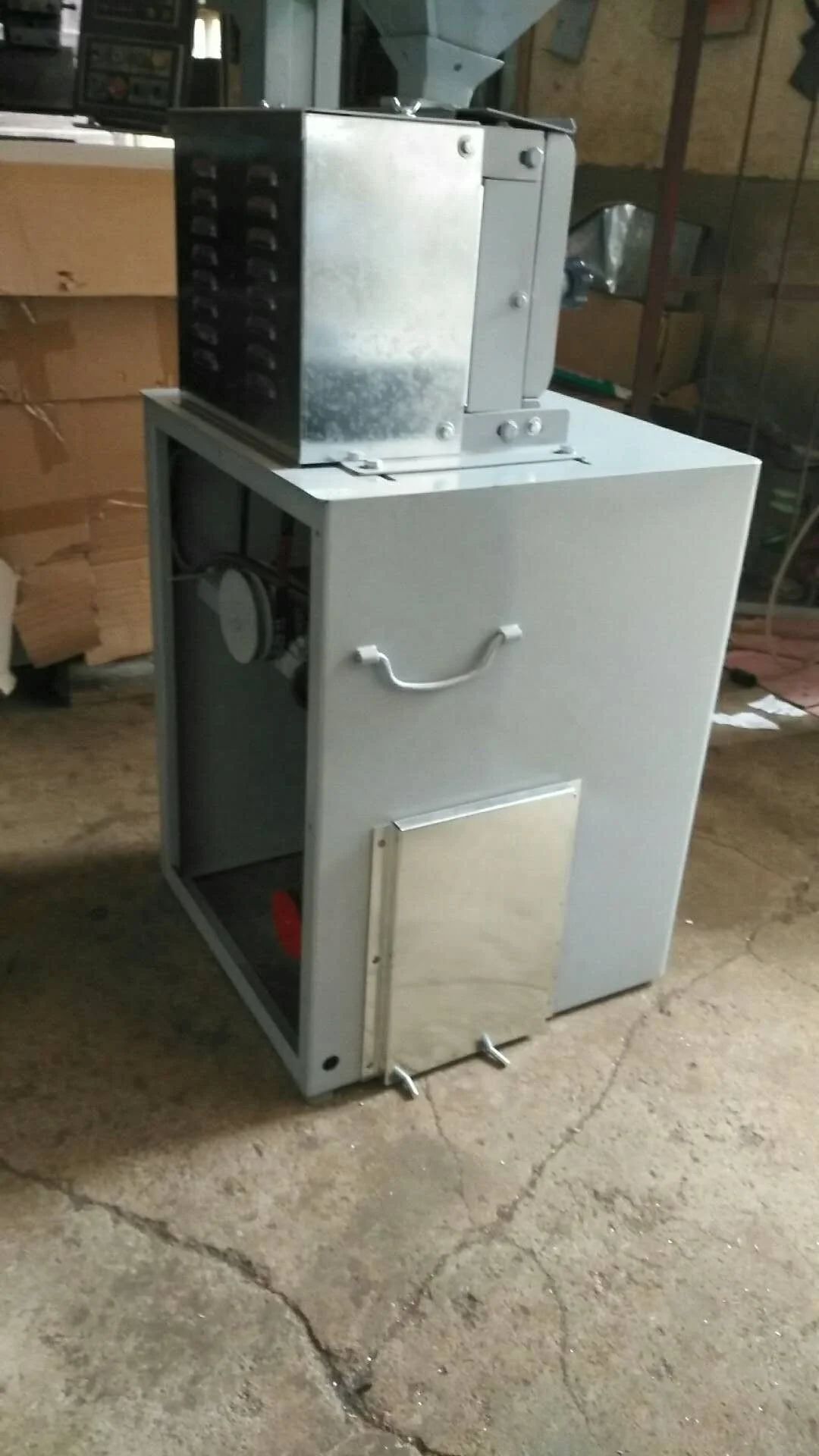 Low price rice mill machine sri lanka combined mini rice milling machine