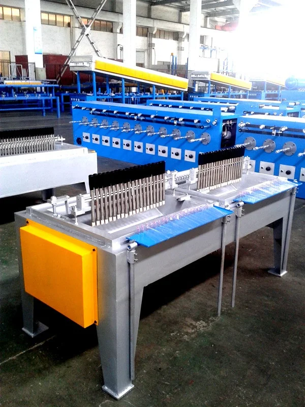 Машина для производства луженой проволоки из