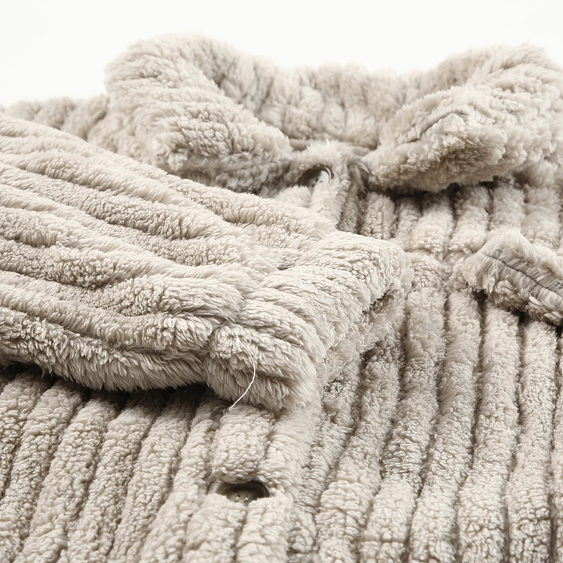 Custom Logo Private Label Warm Ladies Sherpa Jacket Winter Fluffy Fur Fleece  Coats For Women