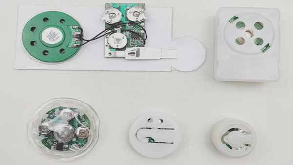 Voice Recorder With Sound Effects stuffed animal sound module box