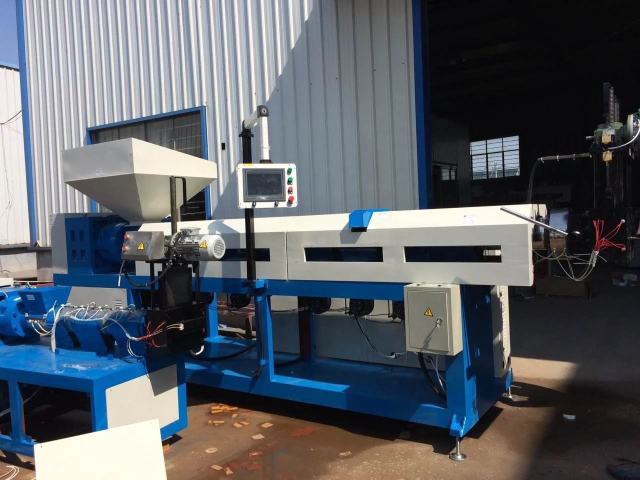 Factory Price Waste Plastic Recycle Machines Granule Pellets Film Making Machine Recycling Granulator Pelletizer