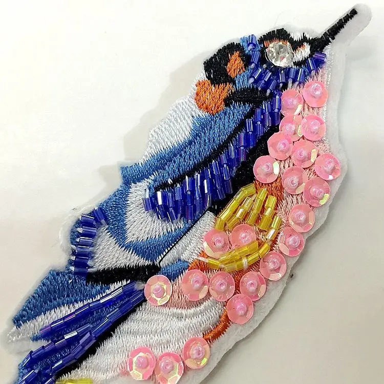 Factory direct DIY bird embroidered chapter handmade beads beaded collar flower handmadehook brooch