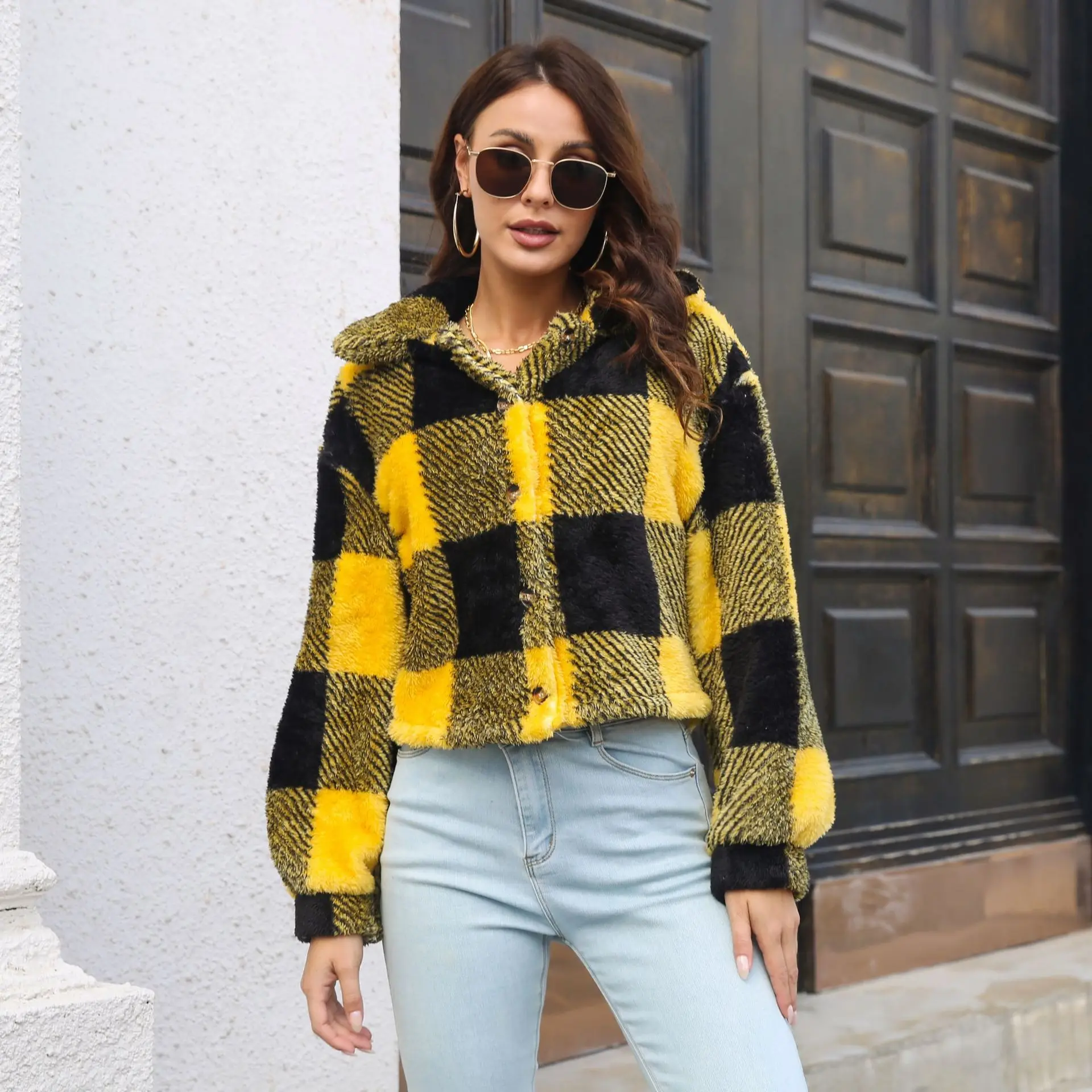 New Arrived Autumn Winter Coat Loose Plaid Long Sleeve Button Short Winter Women Plaid Fleece Jacket