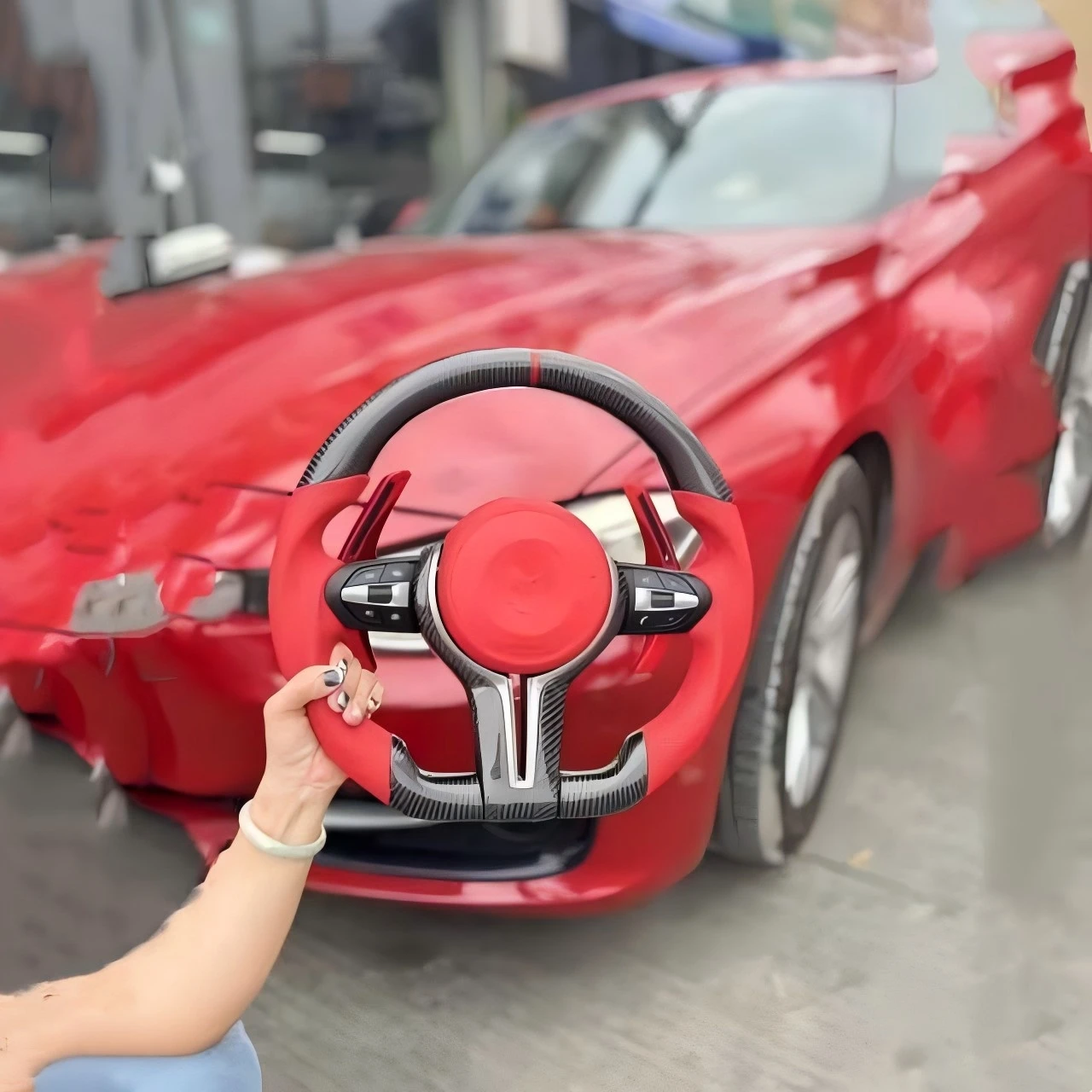 Перфорированная кожа карбоновое Спортивное Рулевое колесо для BMW F10 F30 F31 F32 F20 E60 X6 E71 X5 E70 M3 M4 M5