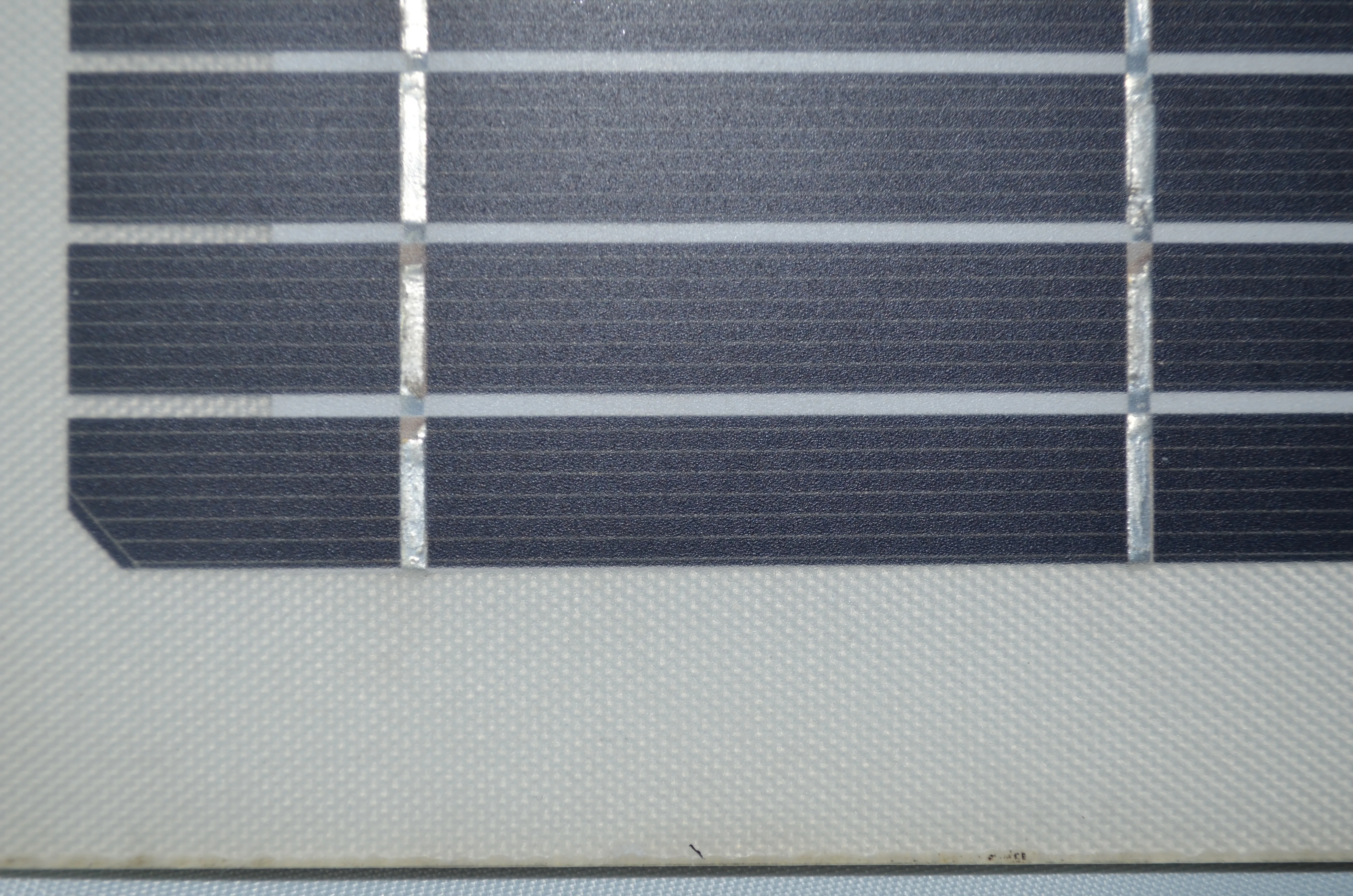 
10w 18v Mono flexible thin film solar panel for boats and car roof with CE rohs 