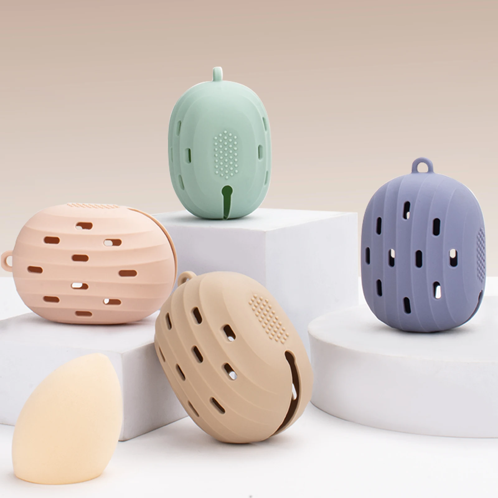 Hot selling Double-sided Breathable Silicone Blender Holder for Travel,Shatterproof Beauty Makeup Sponge Travel Case