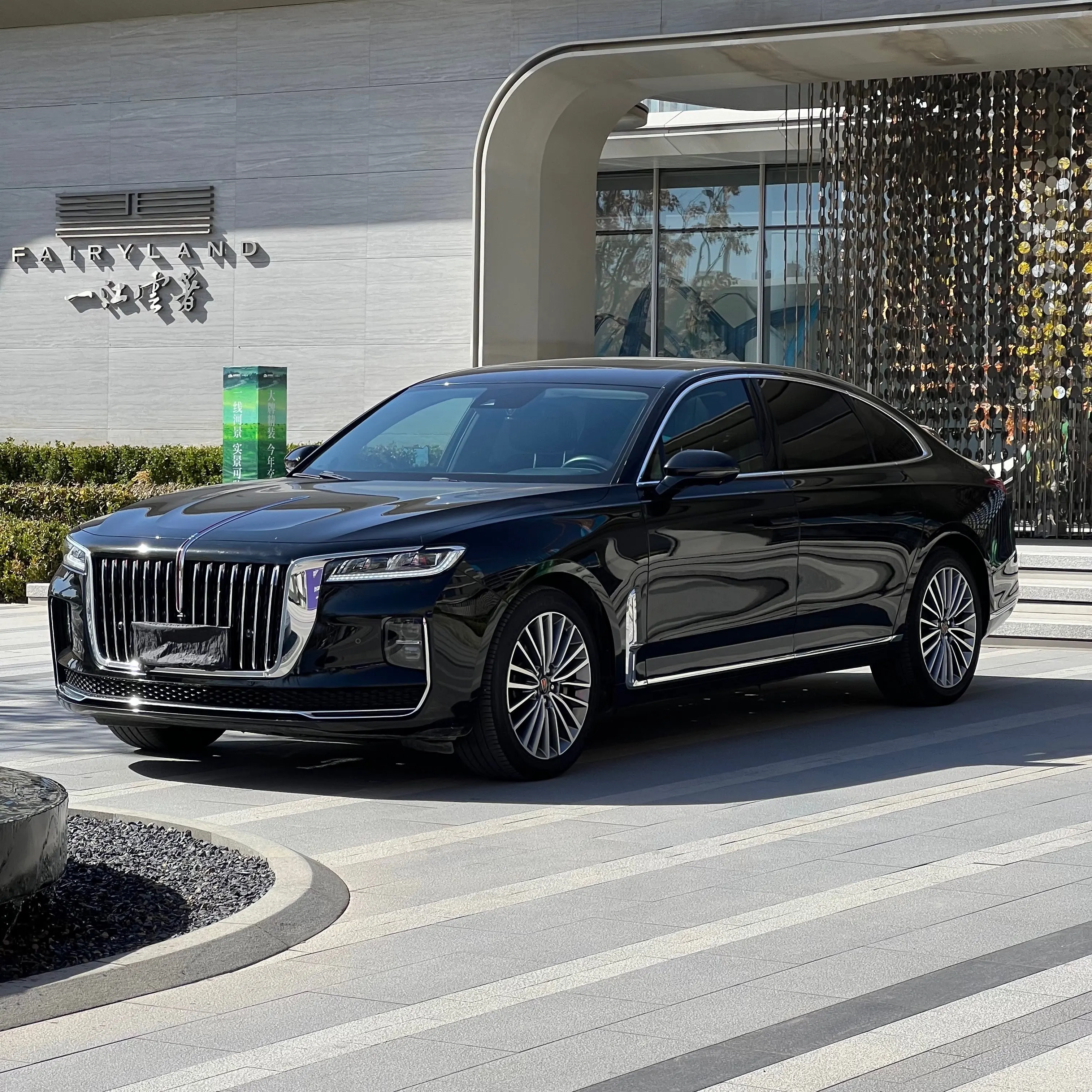 Hot selling used 2022 gasoline cars faw hongqi h9 Front-wheel drive 2.0T china cars used car hongqi h9