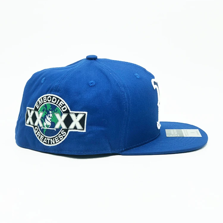 Luxury Adjustable Solid Color Hip Hop Flat Brim 6 Panel  Cotton 3D Embroidery Logo Snapback Caps