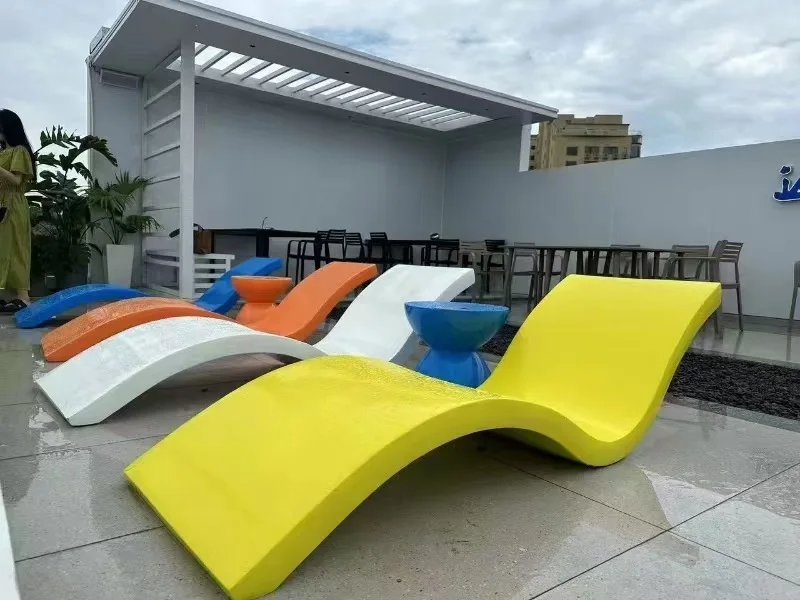 Outdoor furniture pool chair In-pool In Water Chaise Lounge Chairs hotel sun lounger easy clean fiberglass chair