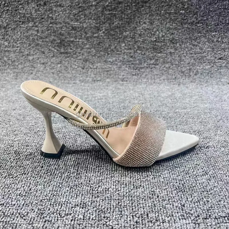 2024 Cheap high quality new letters high heels for ladies with stylish sandals with stiletto straps