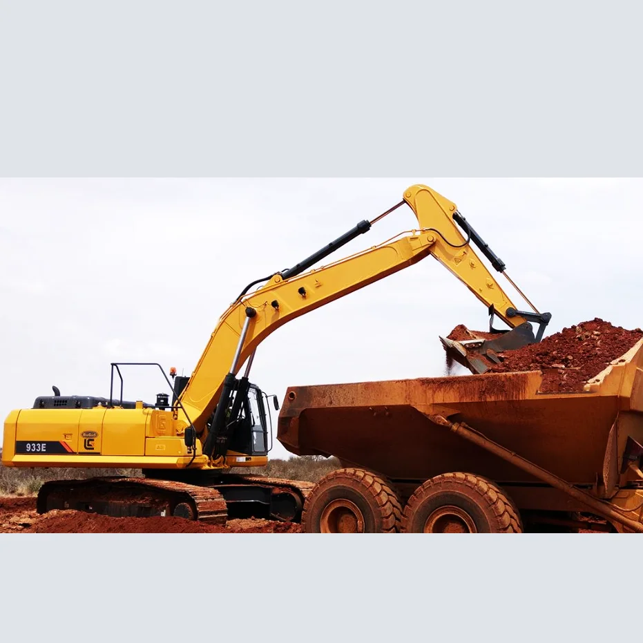 CLG933E:Premium Quality 33-Ton Hydraulic Crawler Excavator with 10300mm Maximum Digging Height