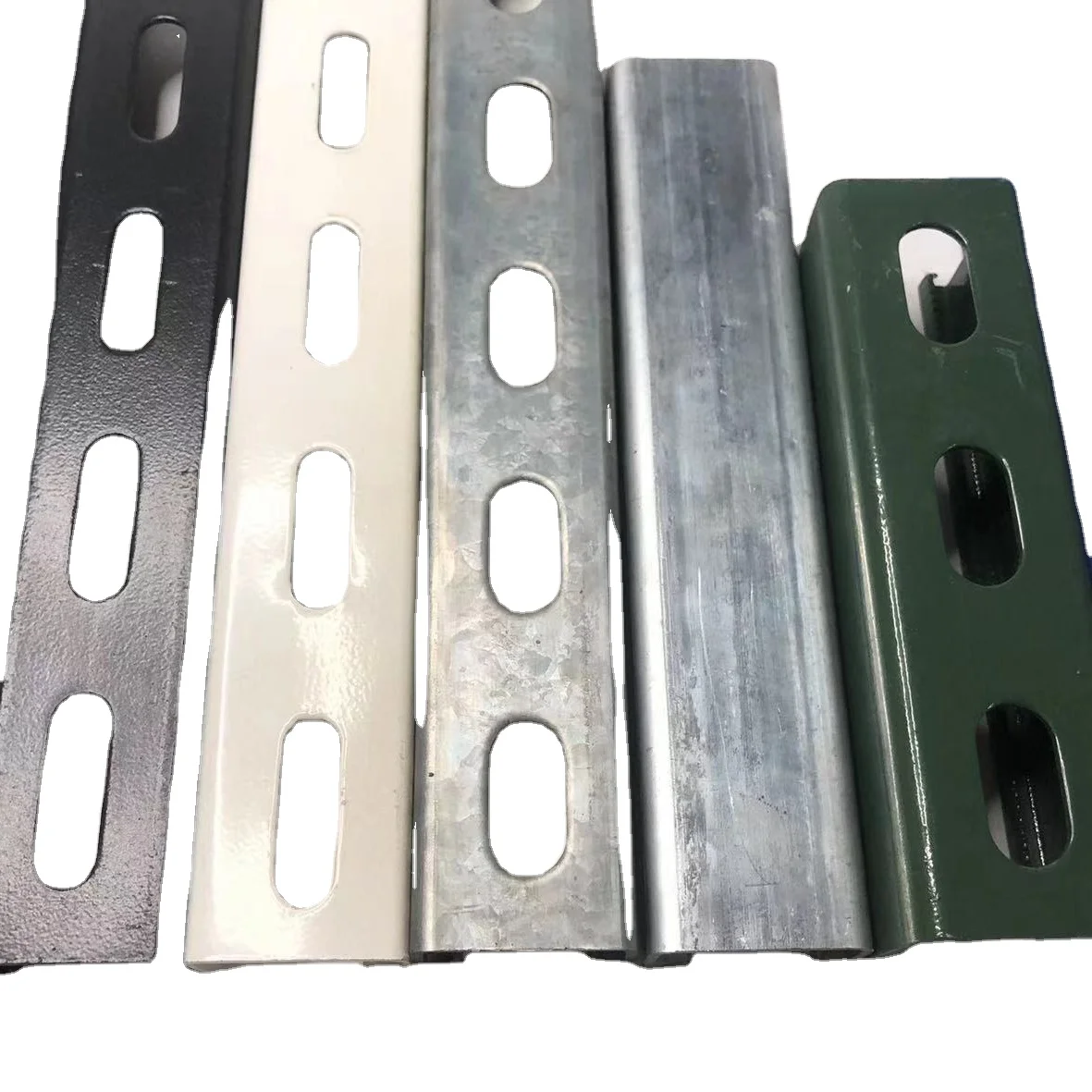 Customized Plain Strut Channel Pre-Galvanized Steel Strut C Channel for Construction Available in Stainless Steel and Plastic