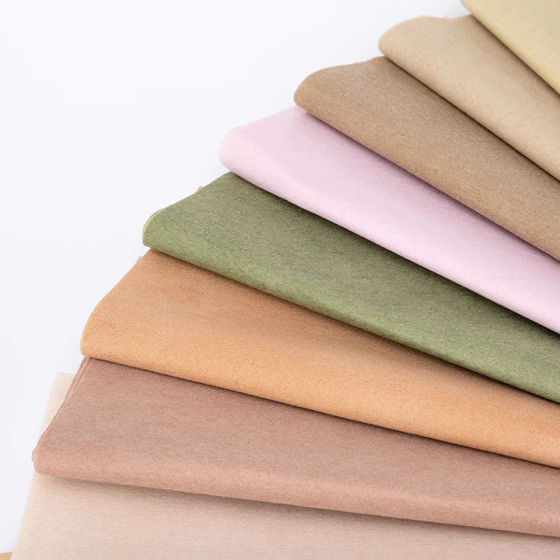 Dyed spunlace nonwoven of polyester or viscose fibre, nonwoven dyeing manufacturer