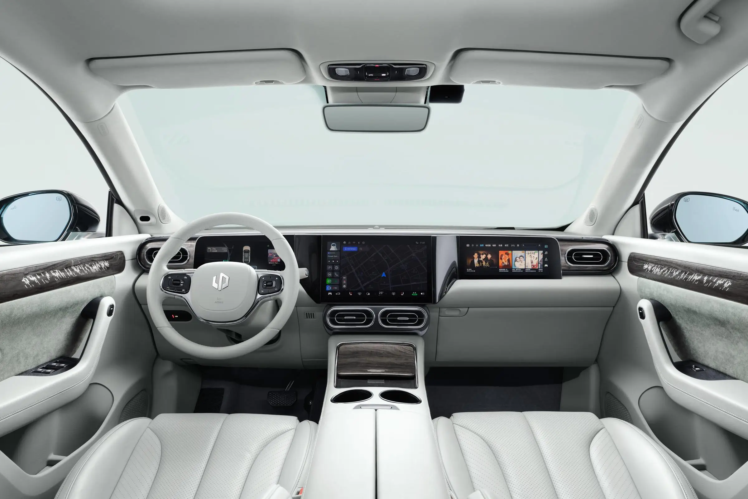 2024 of LEAPMOTOR C11 SUV Electric EV 200kw/360nm R18 500 Rear Drive Comfort LHD used car for sale