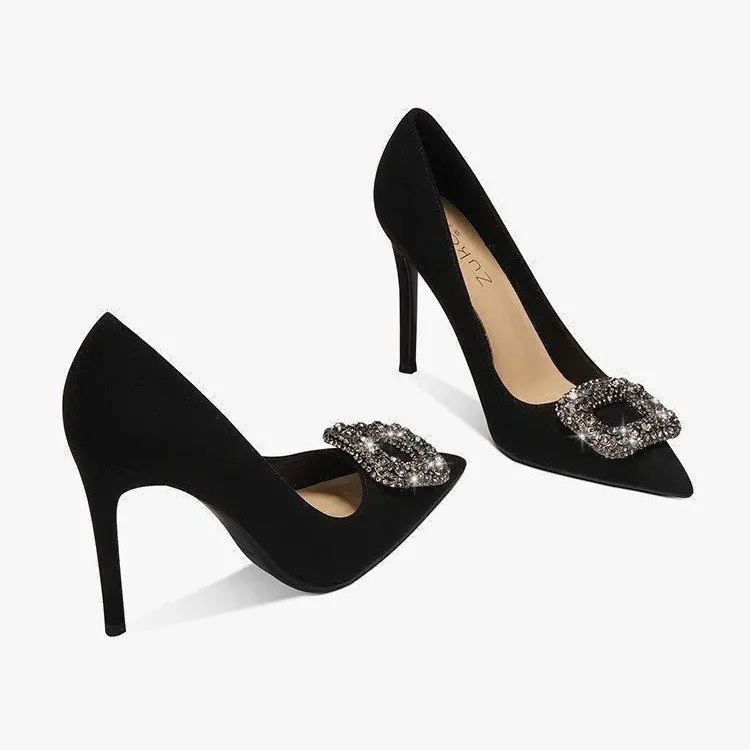 High heels senior female 2023 new French design sense niche pointed thin heel temperament single shoes