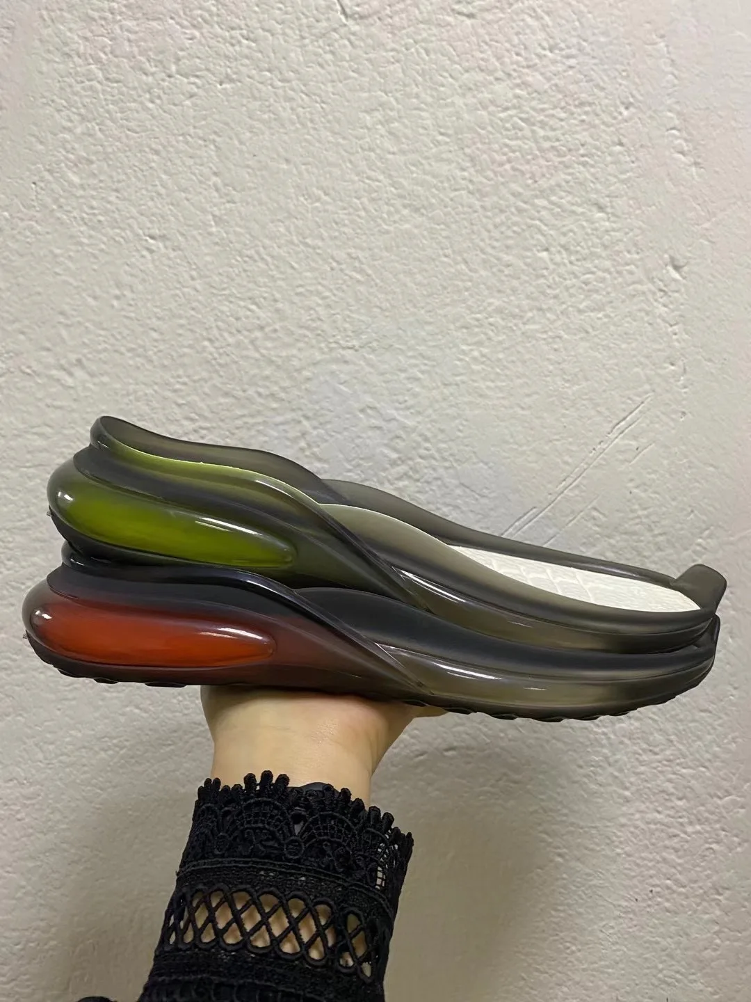 2021 Tpu Shoe Sole New Fashion Flat Football Sports Soccer Shoes