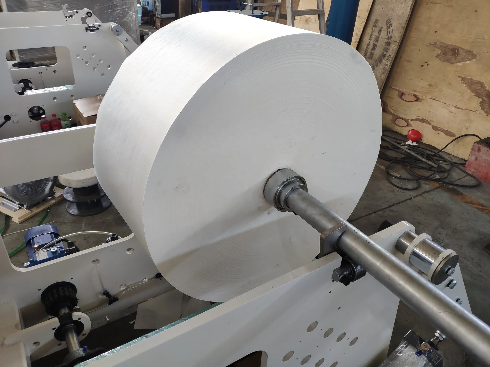 Fully automatic  N Z fold hand towel tissue paper making machine