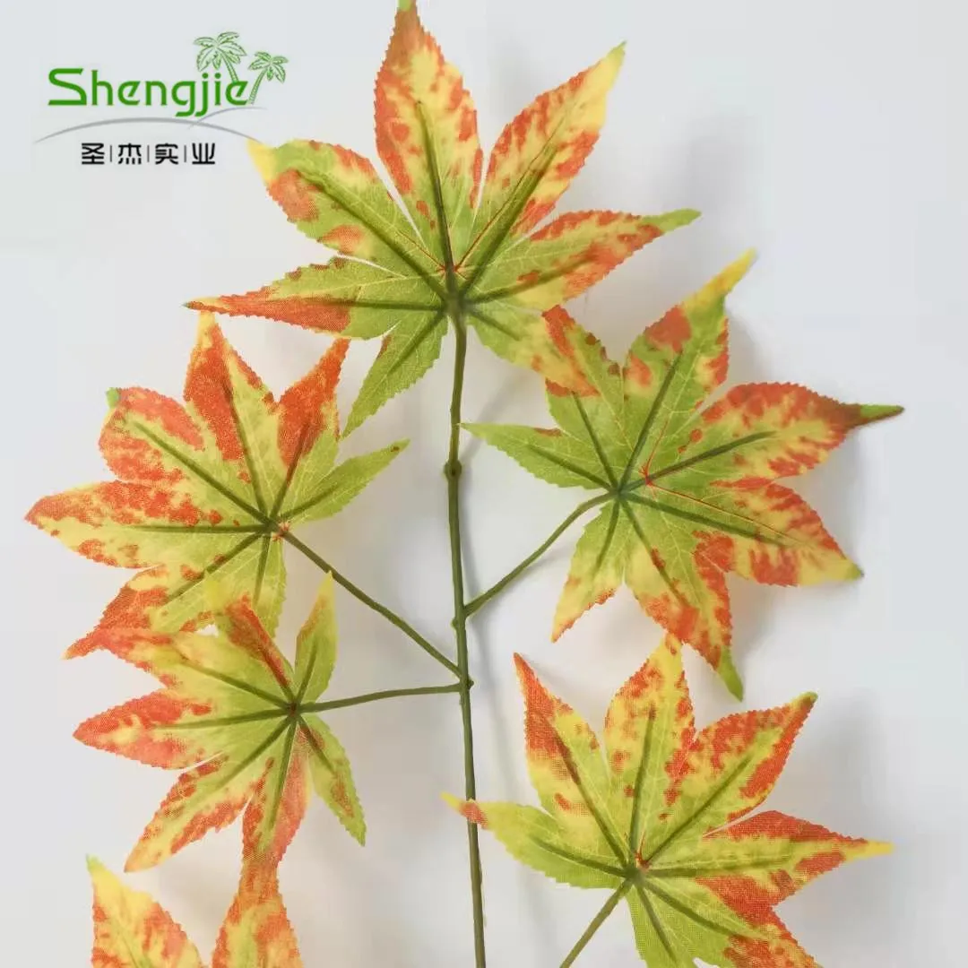 SJWS2014070409 Guangzhou manufacturer hot sell garden decorative syntheticfabric white color artificial maple leaf