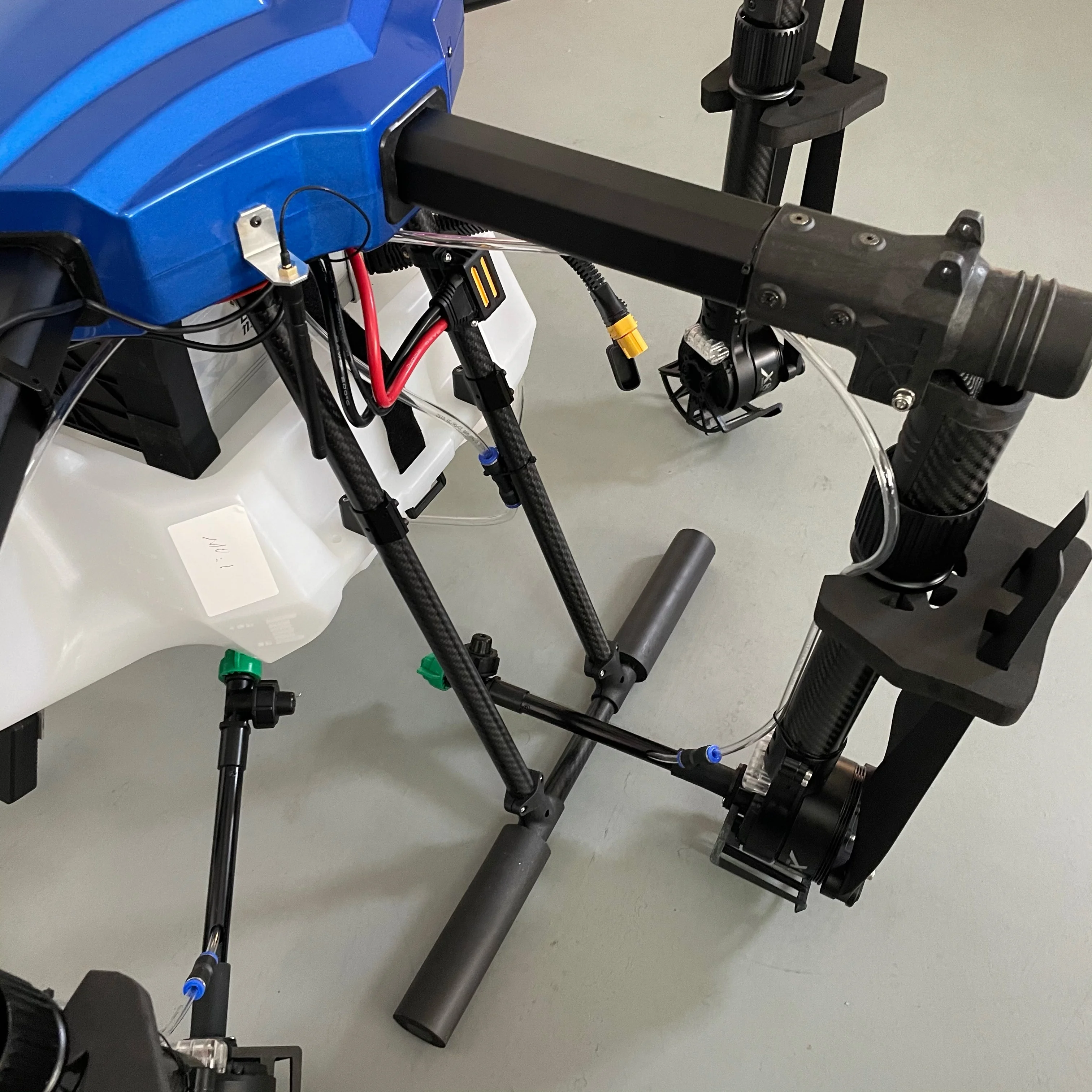 
16l spray drone agriculture crop sprayer low price agricultural spraying drone 