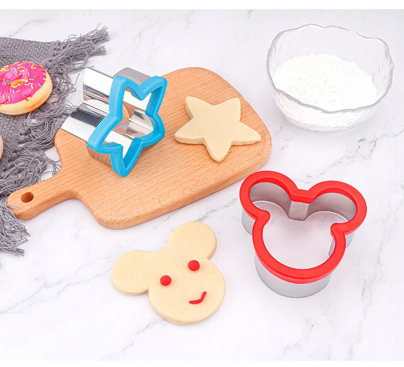 Hot sale Stainless Steel Baking Stencil Star Heart Mickey Dinosaur Shape Biscuit Stencil