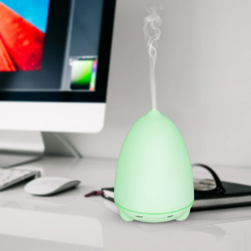 Hot Selling Electronic Fragrance Diffuser 100ml 7-Color Light Ultrasonic Essential Oil Aroma Diffuser Aromatherapy Room