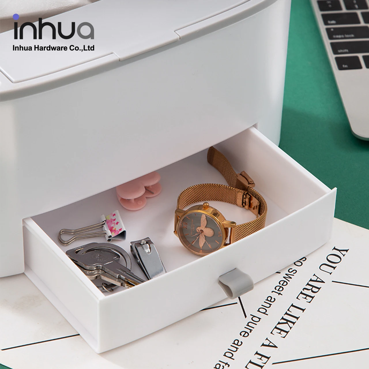 
Factory direct fashion simple storage tissue box household ABS tissue box desktop storage paper towel box 