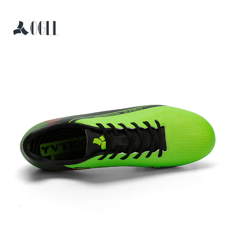 
2021New arrival soccer shoes indoor and outdoor Training football shoes 