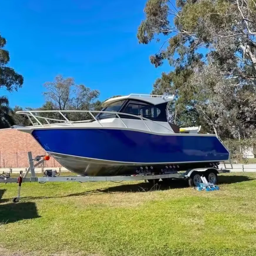 7.5m 25ft Aluminum outboard Saltwater fishing open cabin boat for sale
