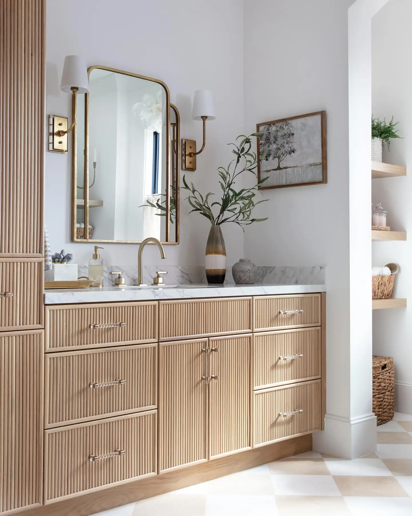 Vermont Design Luxury Bathroom Wooden Style Simple Wall Hanging Solid Wood Bathroom Cabinet