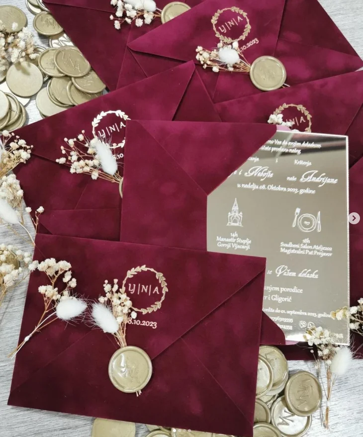customized wedding party luxury gold foil mirror menu invitation card with velvet envelope wax seal dried flower