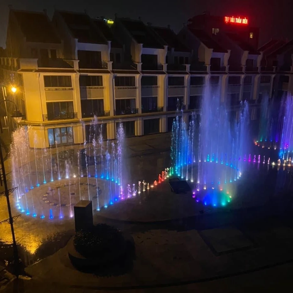 Популярный, легко устанавливаемый фонтан из нержавеющей стали, музыкальный водяной фонтан для танцев на открытом воздухе, в саду, для сухого фонтана
