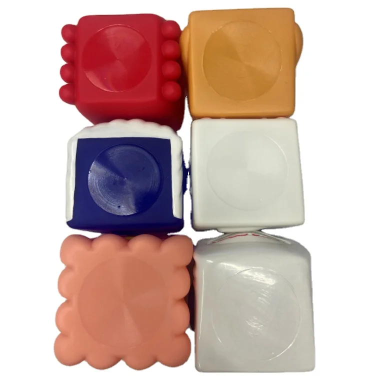 
PVC Water Squirting Toys Blocks Set Baby Bath Figure Animal Toy 