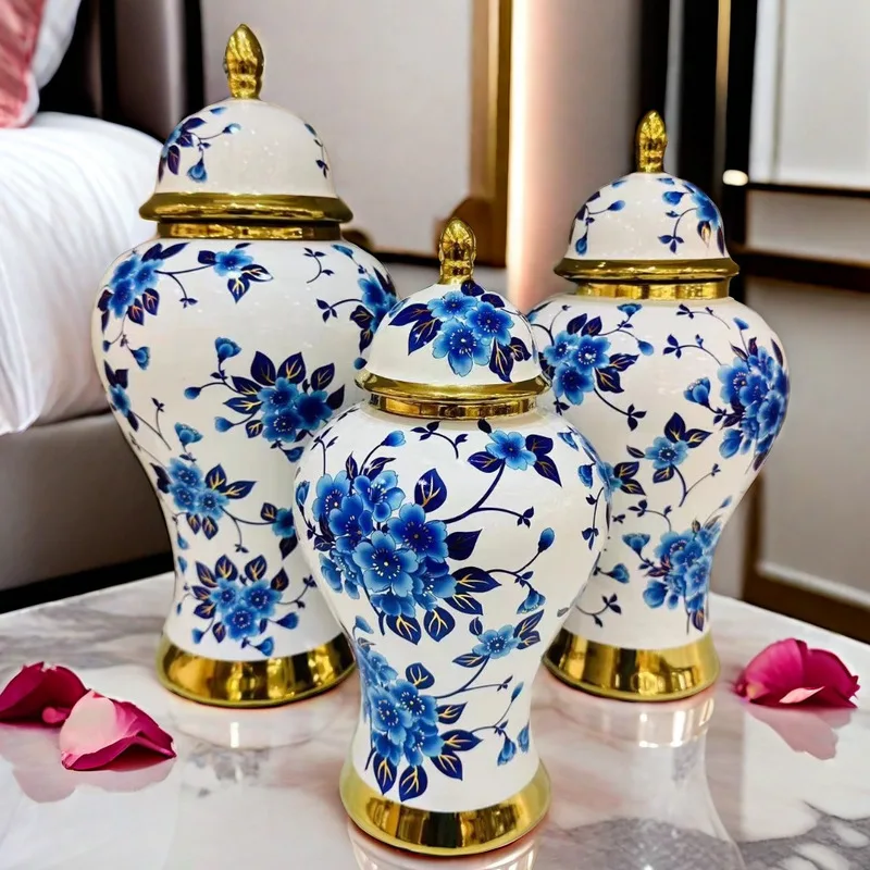 Classic Arabic Blue and White Living Room Corner Vase Ceramic Tall Modern Luxury Floor Lid Ginger Jars