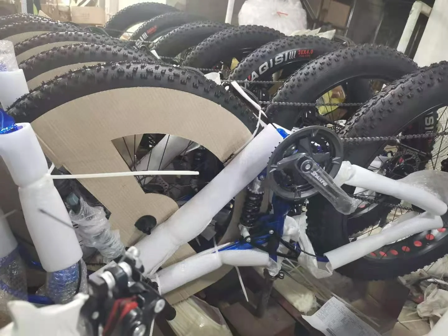 Buy bulk china 26 inch fat bike male 4.0 fat tire steel cheap oem bike/wholesale beach bike for men cycling/ fat bike 26 bicycle