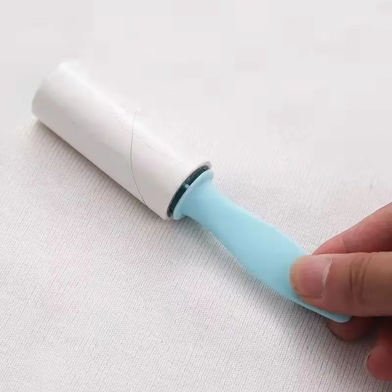 Adhesive Mini Lint Roller  Lint Rollers for Pet   60  sticky sheets per large roll 90 sheets