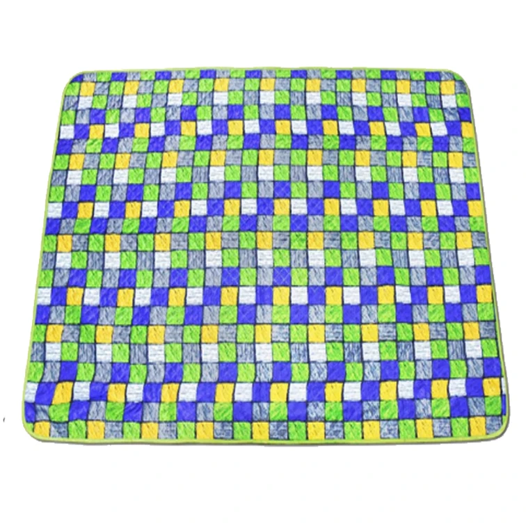 Sand Proof Outdoor Picnic Blanket Extra Soft Portable Picnic Mat For Camping Hiking Travel