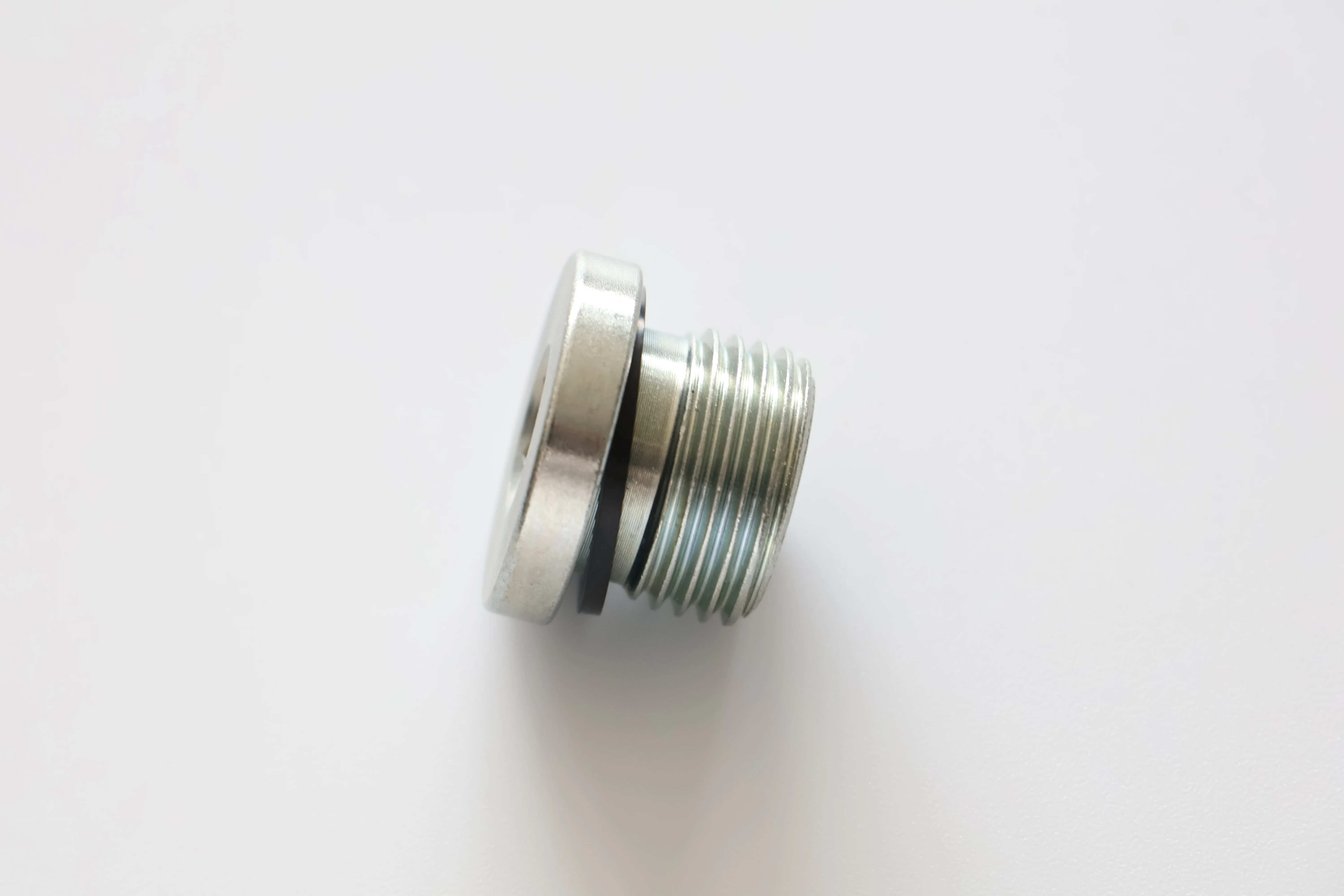 wholesale carbon steel Captive Seal Hollow Hexagon BSP Male  Hex Plug