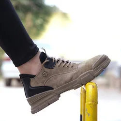 green colour sport safety shoes