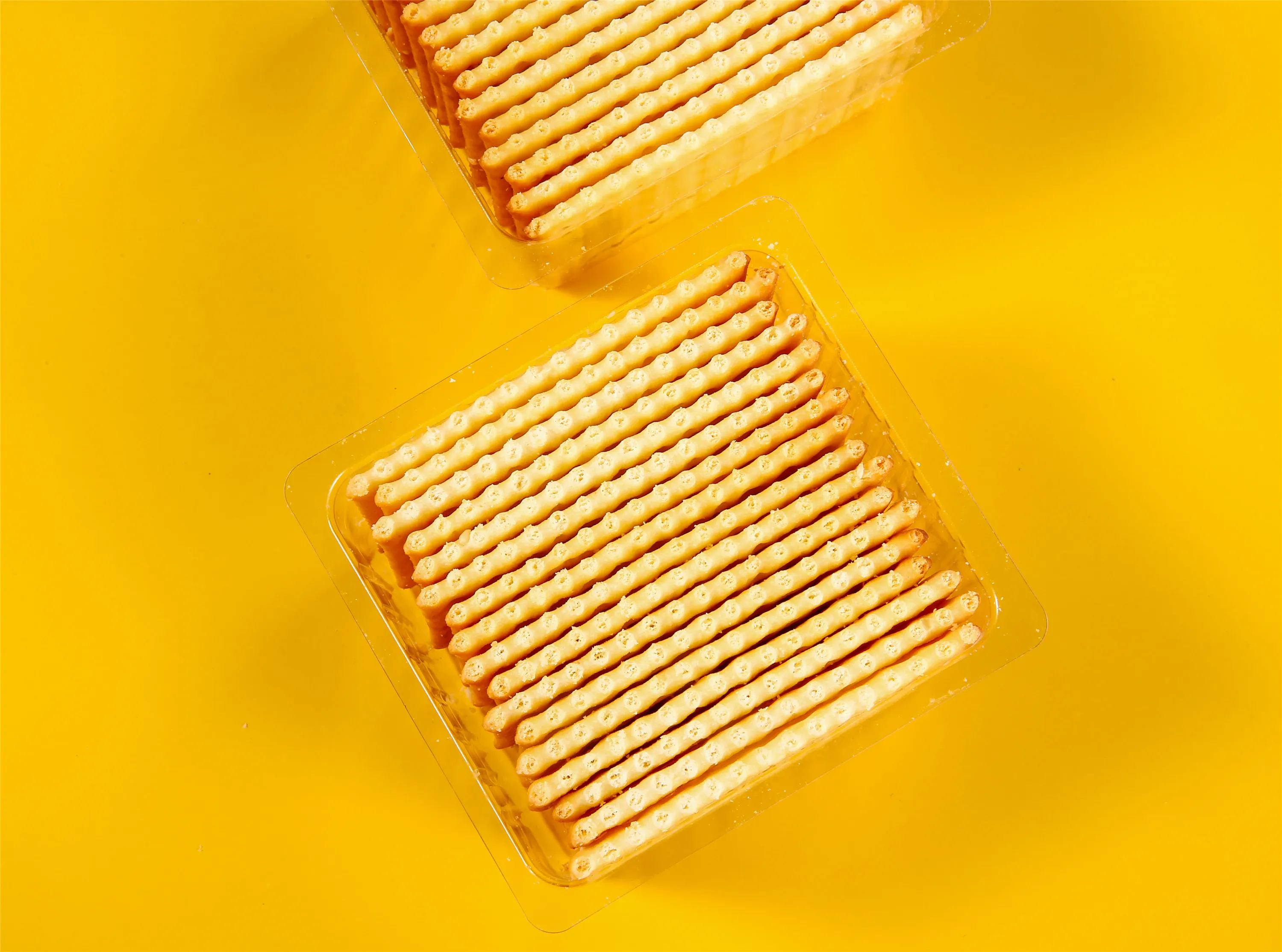 100g  cracker Rich in Calcium sugar free milk soda cracker popular in Ghana and Nigeria