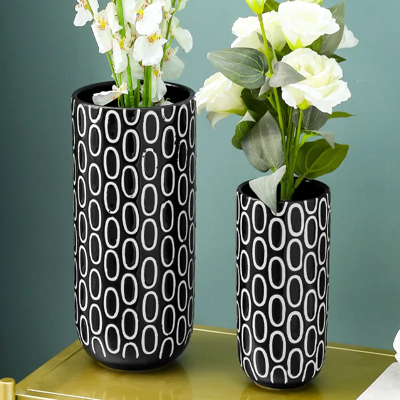  Factory Direct Supply Luxury Black Ceramic Vase Planter with White Oval Design for Home Decoration