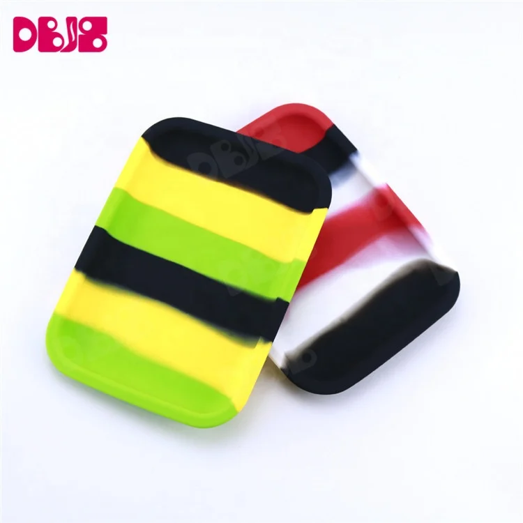 
High Quality Custom Logo Silicone Weed Herb Tobacco Rolling Tray Weed Accessories Smoke Paper Rolling Tray 