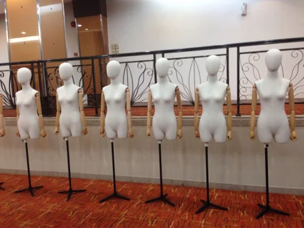 New Arrival OEM Wholesale Female Upper Body Wood Hand Torso Fabric Wrapped Mannequin