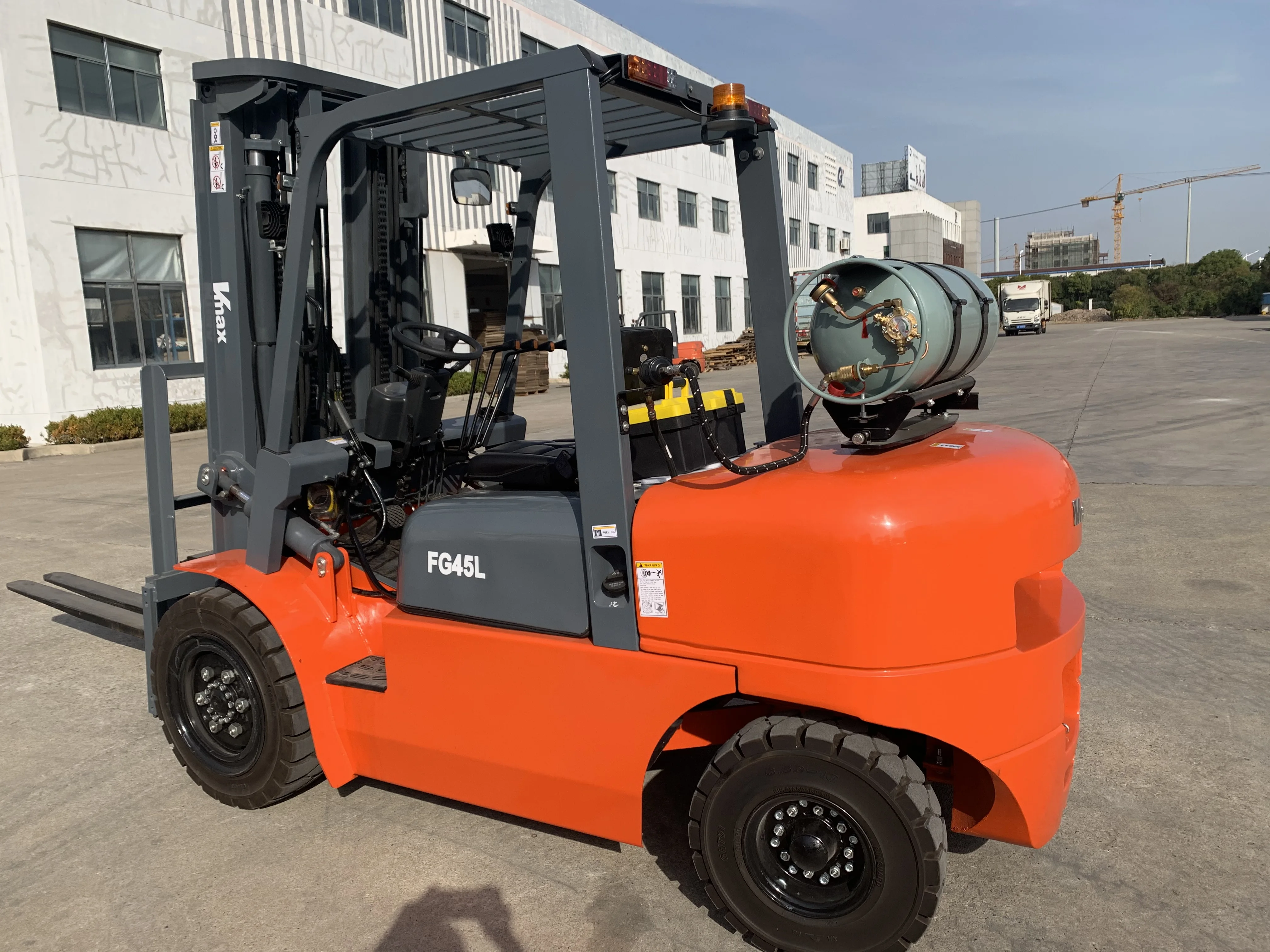 Gasoline Forklift FG45 lifting height 3000mm LPG Forklift Truck for sale